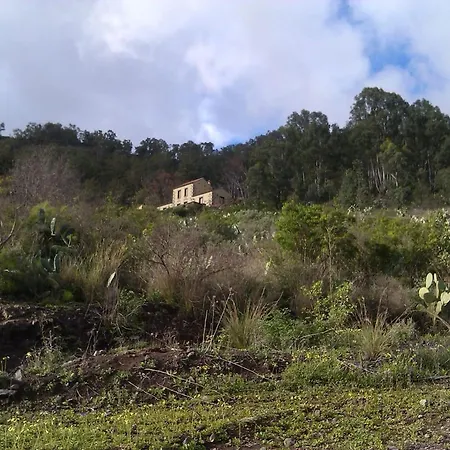 Charming House In La Pena With Terrace And Air Conditioning Holiday home