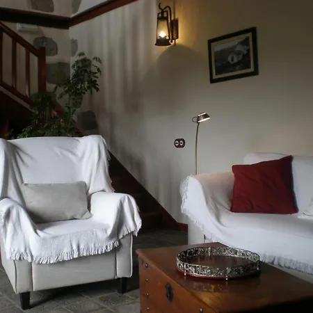 Charming House In La Pena With Terrace And Air Conditioning *